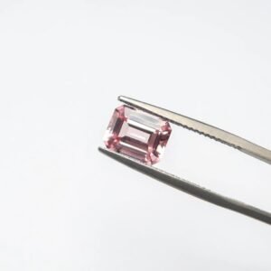 Lab-Grown Morganite – Emerald Cut Loose Gemstone