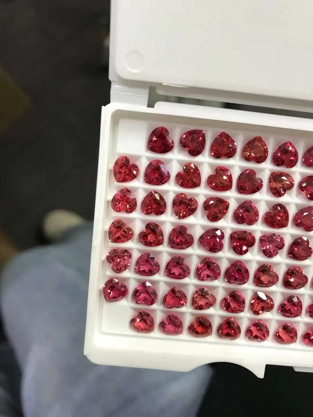 Lab-Grown Padparadscha Sapphire – Heart Cut Loose Gemstone (2)