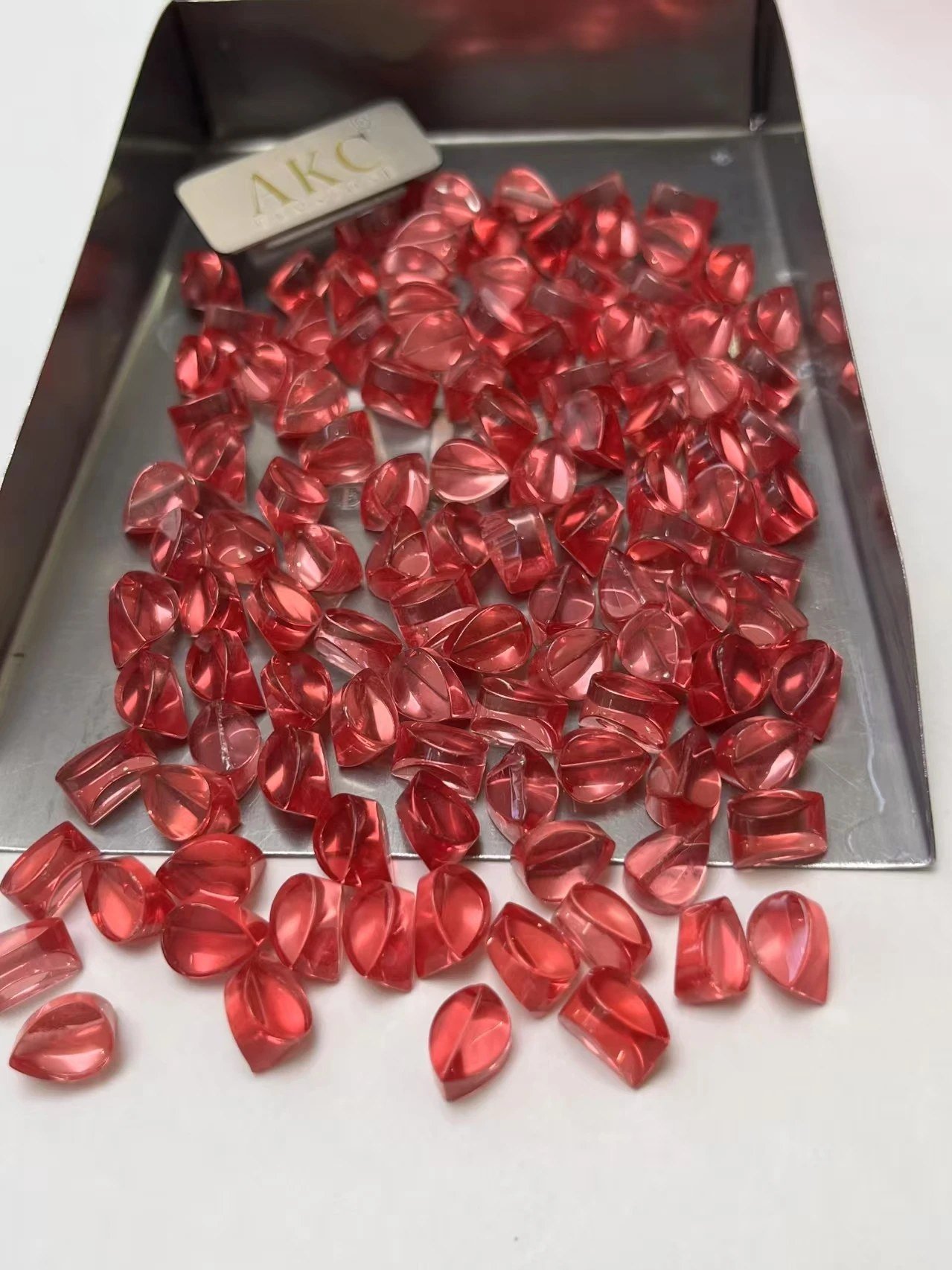 Lab-Grown Padparadscha Sapphire – Pear Cut Loose Gemstone